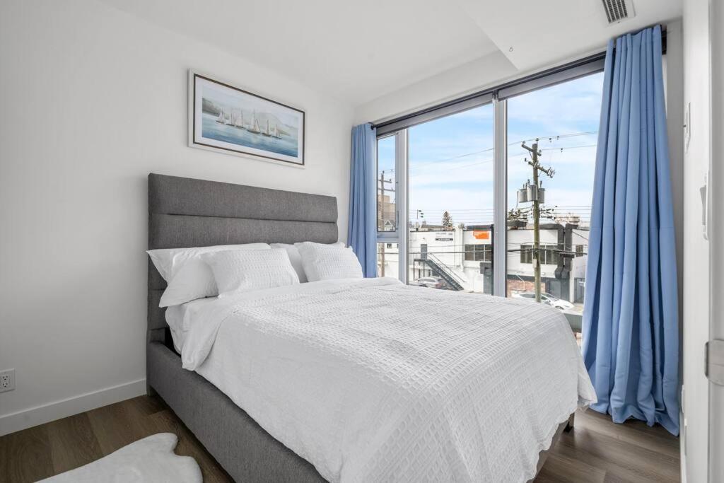 شقة Chic 1Br Kensington Unit W/Parking YYC المظهر الخارجي الصورة