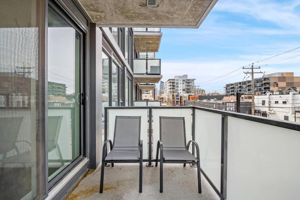 شقة Chic 1Br Kensington Unit W/Parking YYC المظهر الخارجي الصورة