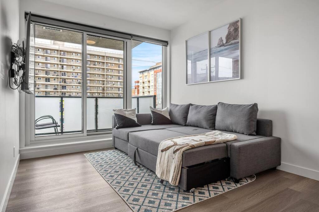 شقة Chic 1Br Kensington Unit W/Parking YYC المظهر الخارجي الصورة