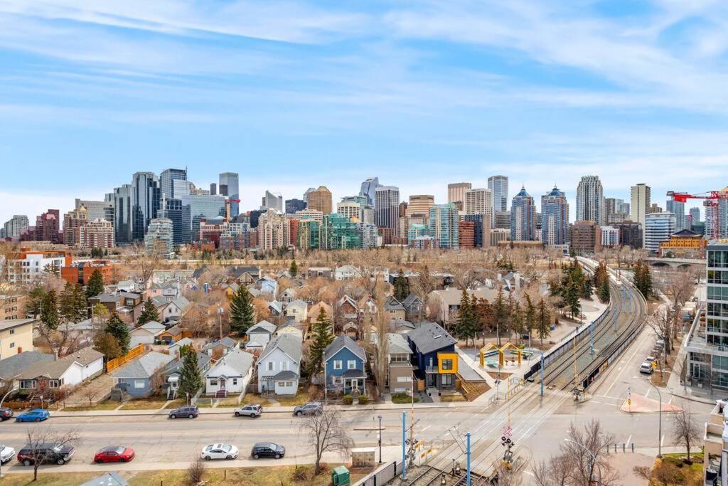 شقة Chic 1Br Kensington Unit W/Parking YYC المظهر الخارجي الصورة