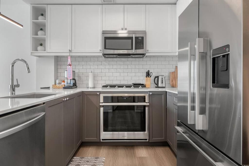 شقة Chic 1Br Kensington Unit W/Parking YYC المظهر الخارجي الصورة